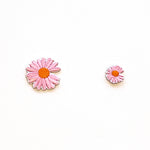 Load image into Gallery viewer, Embroidered Patches Custom Sticker-On Name Tag, Daisy