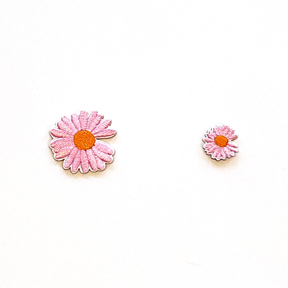 Embroidered Patches Custom Sticker-On Name Tag, Daisy